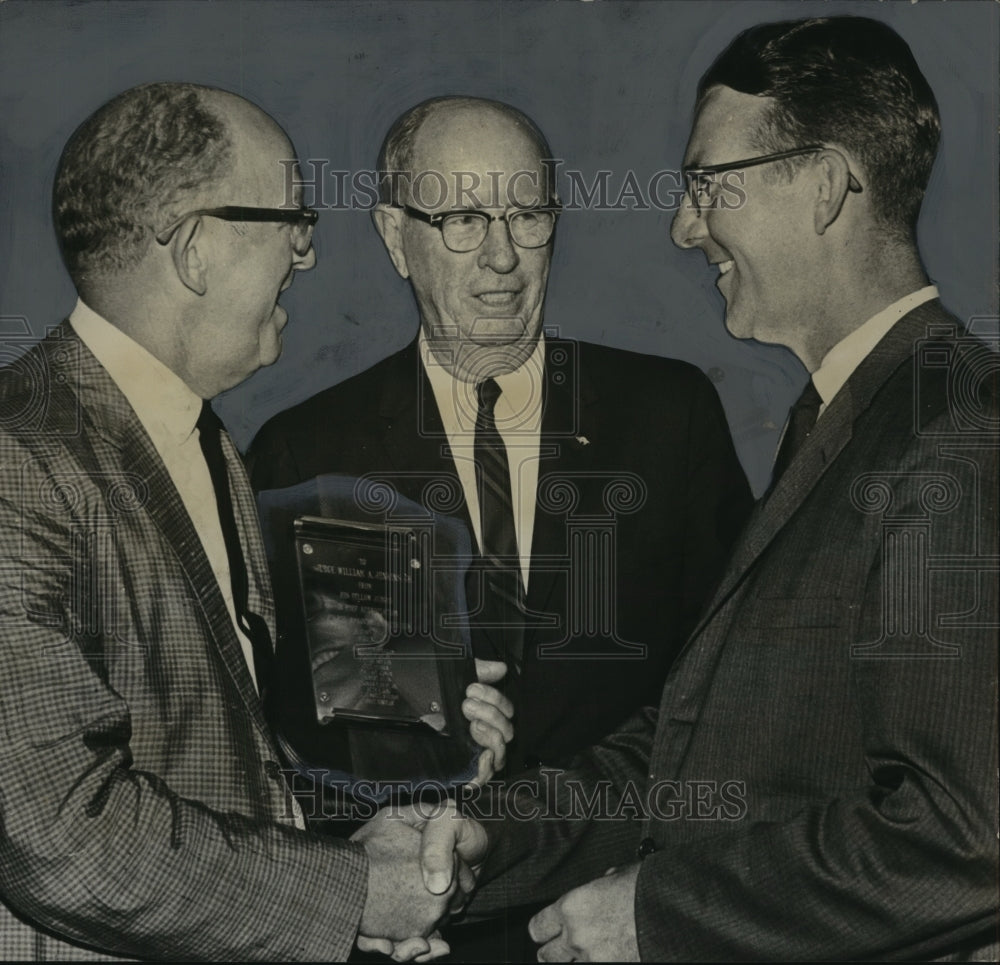 1964 Press Photo Judge William A. Jenkins Jr. Honored on Retirement from Bench-Historic Images