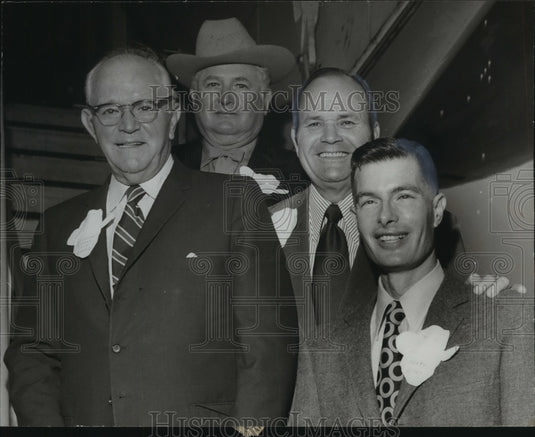 1972, Harold Johnson & other Alabama cattlemen in Denver - abno08894 - Historic Images