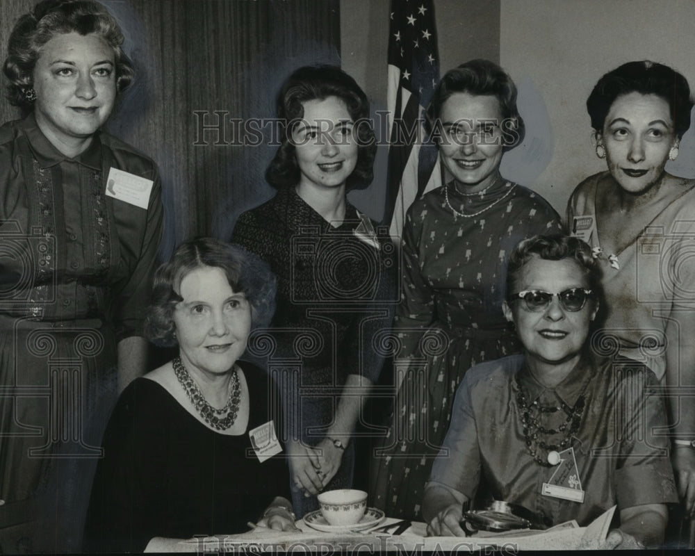 1961 Press Photo Group of Women Civic Workers - abno08912-Historic Images