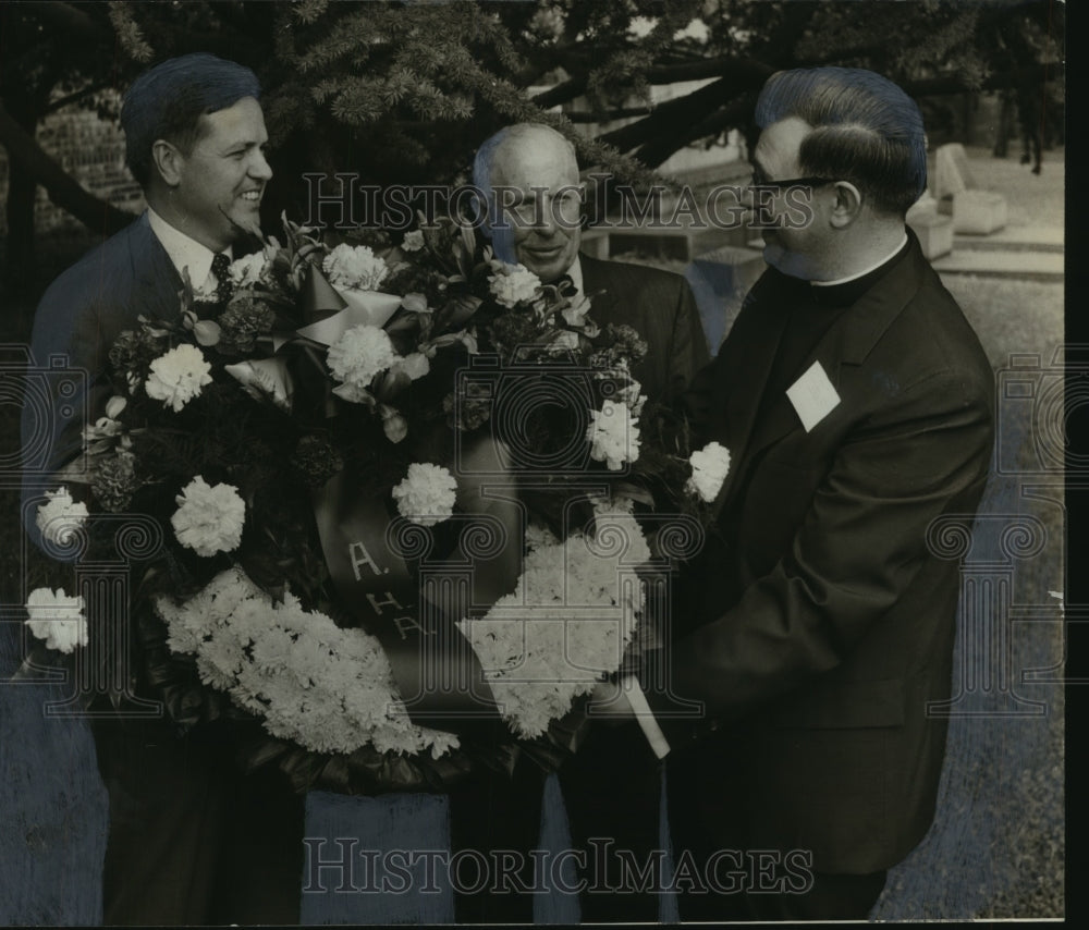 1972, Officials Place Wreath on Grave of First Birmingham, AL Mayor - Historic Images