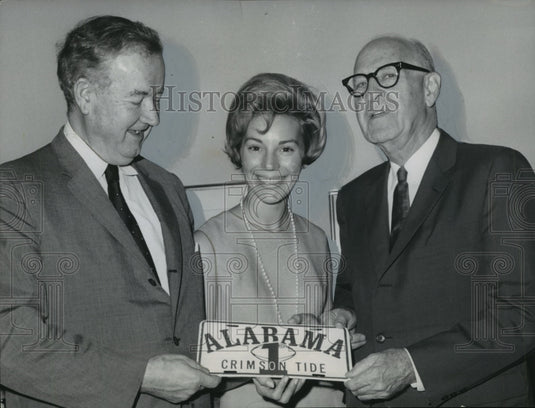 1967, Senators John Sparkman & Lister Hill Join Alabama No. 1 Club - Historic Images