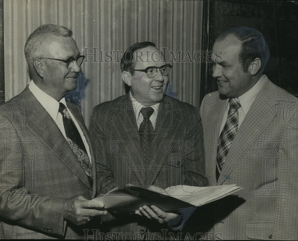 1973 Legislative Council Discusses AHSAA Proposals - Historic Images