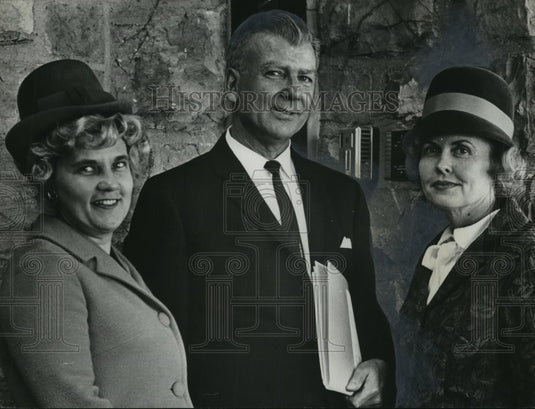 1964, Kermit Johnson & other Birmingham, Alabama, education leaders - Historic Images
