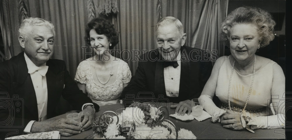 1970, Mr. & Mrs. Earl McGowin, Prince & Mrs. DeBardeleben, dinner - Historic Images