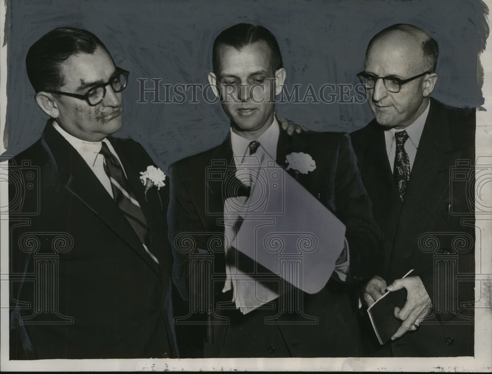 1954 Supporters of Jim Allen for Alabama Governor - Historic Images