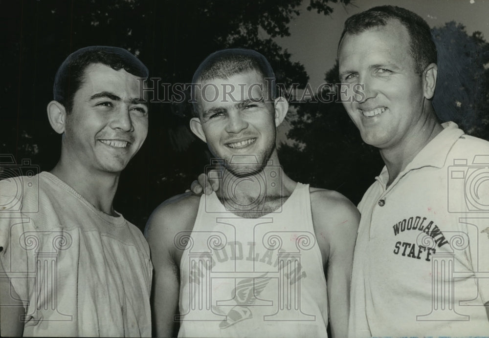 1961 Press Photo Woodlawn Coach Johnny Howell and Football Captains - abno09233- Historic Images