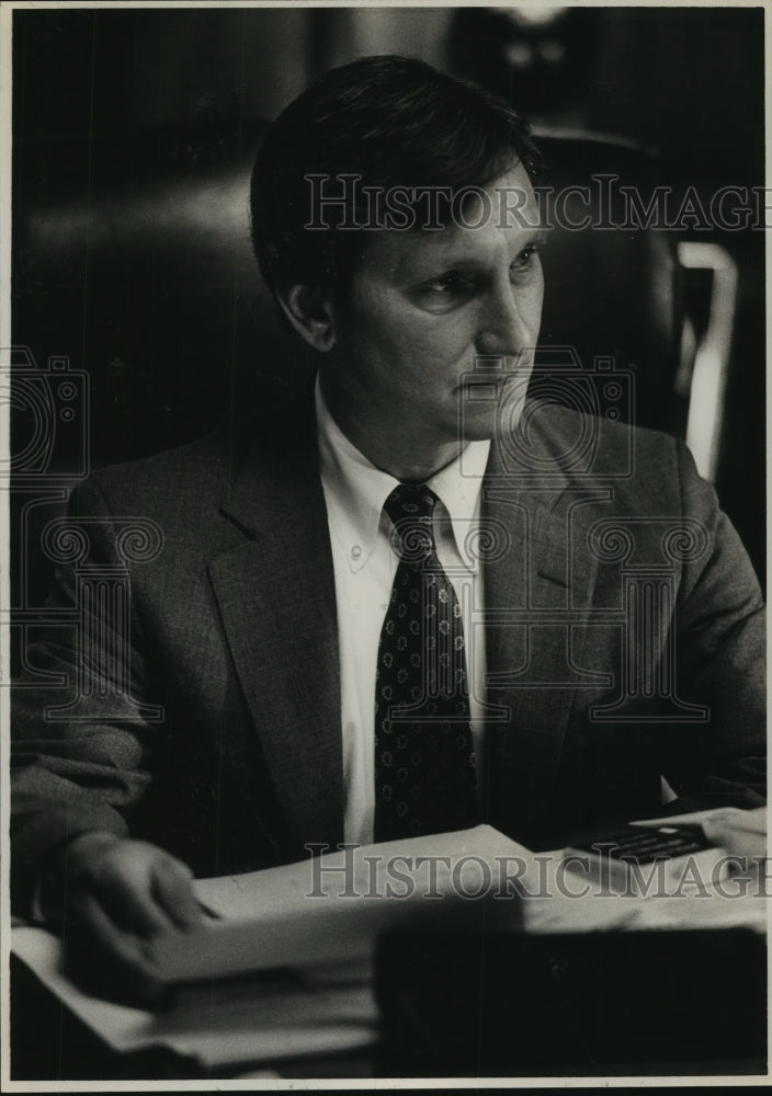 1989 Press Photo Joel Dubina, US District Court Judge, - abno09438 - Historic Images