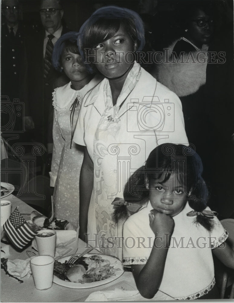 1970, Children of Mr. &amp; Mrs. Matthew Leonard and children at ceremony - Historic Images