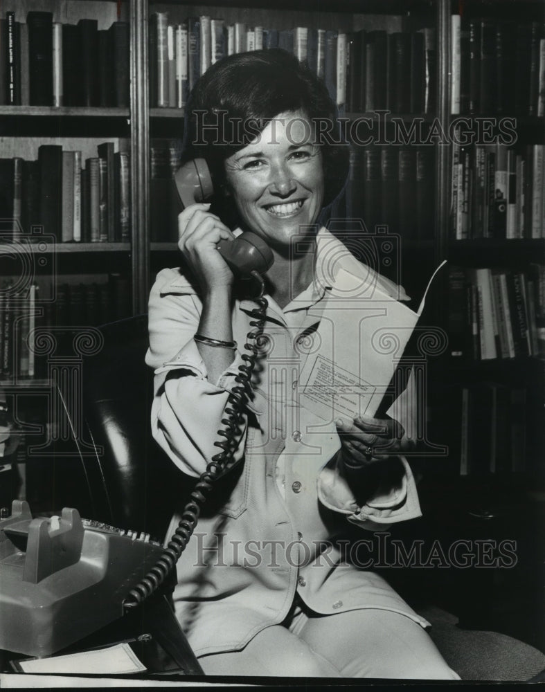 1975 Mrs. Robert Crowe, President of the Civiettes - Historic Images