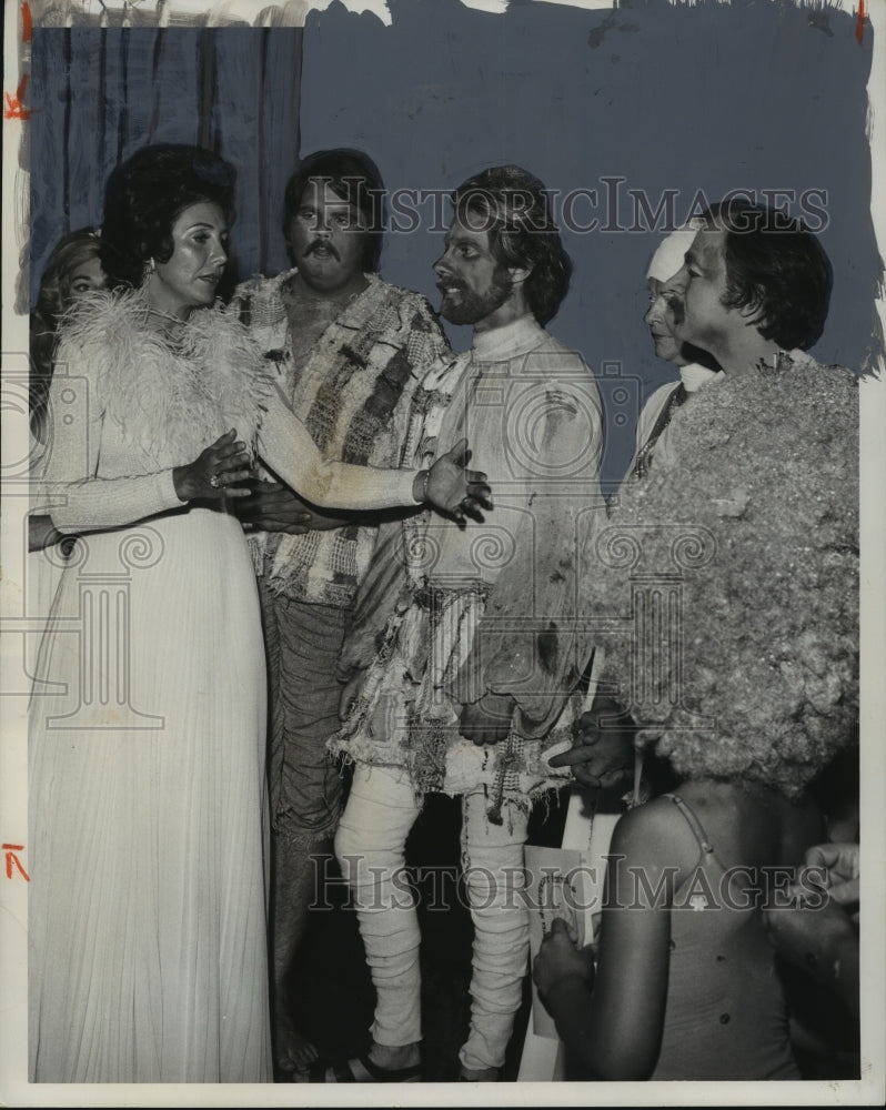 1974, Alabama&#39;s First Lady Greets Cast of Shakespeare Actors - Historic Images