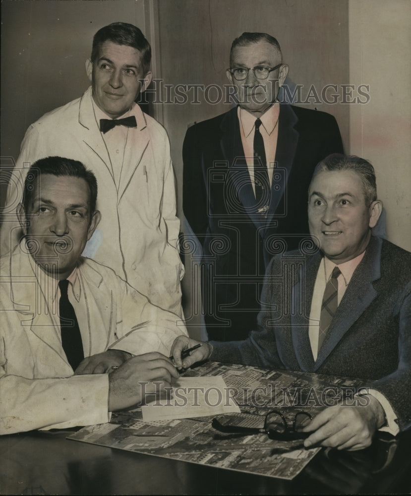 1957 Doctors and Politicians Discuss Health Problems - Historic Images