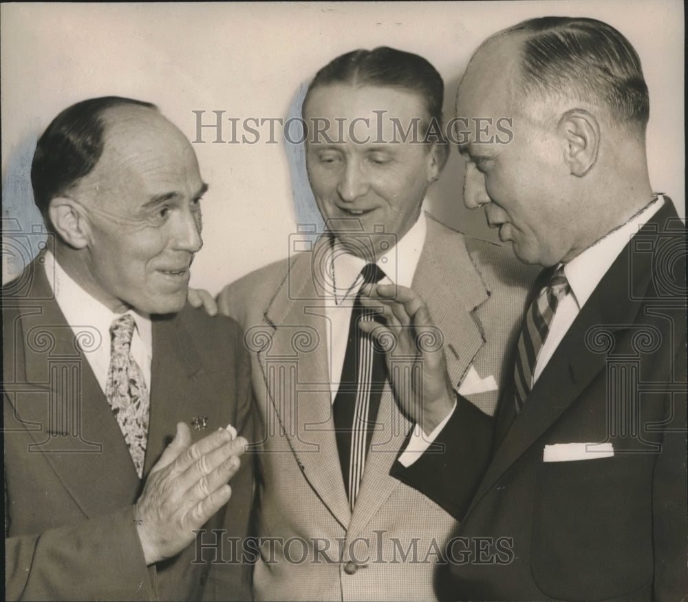 1952, Albert Rains and others, presidential campaign issue debate, AL - Historic Images