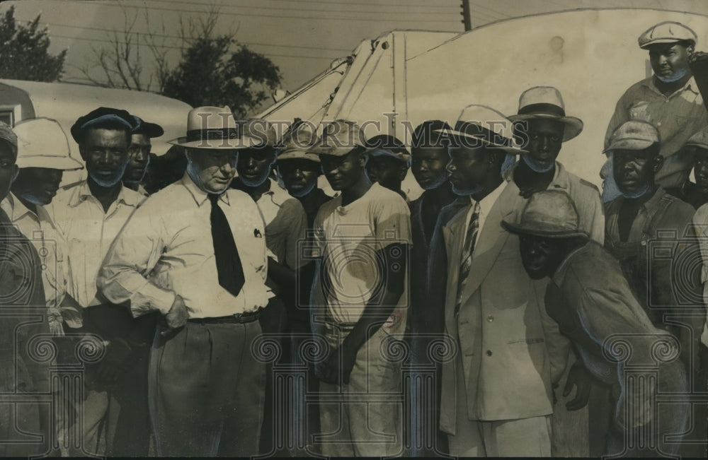 1951, Birmingham City Commissioner Morgan with striking laborers - Historic Images