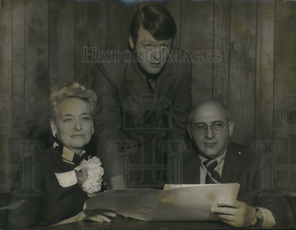 1970, Mrs. T.R. Scales, with panel Alabama Federation of Womens Clubs - Historic Images