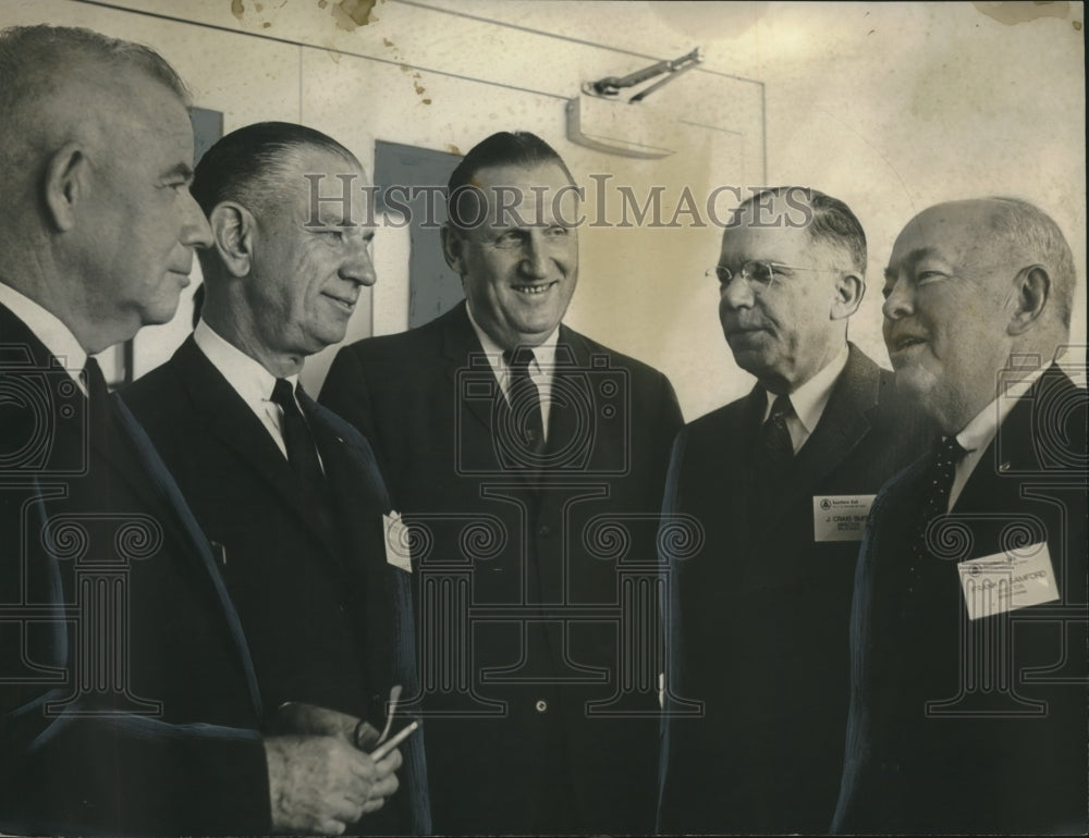 1964 Lt. Governor James B. Allen &amp; others, Birmingham, Alabama - Historic Images