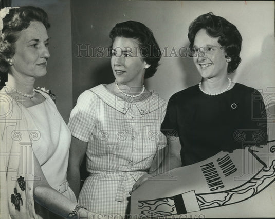 1962, Mrs. Peter Smith & others, Jr. Program Committee, Birmingham AL - Historic Images