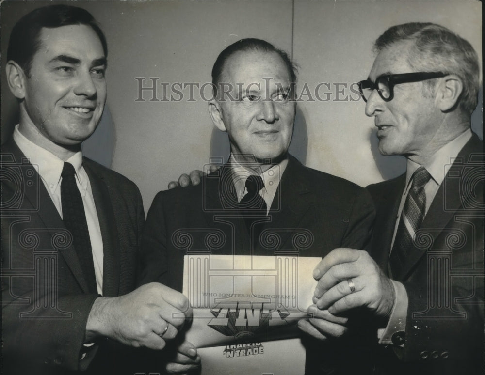 1970, Members Chamber of Commerce Committee Discuss &quot;Bargain Days&quot; - Historic Images