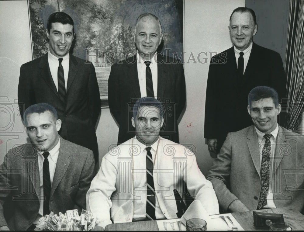 1966, William Spoor, Loveman's executives host Alabama Aces - Historic Images