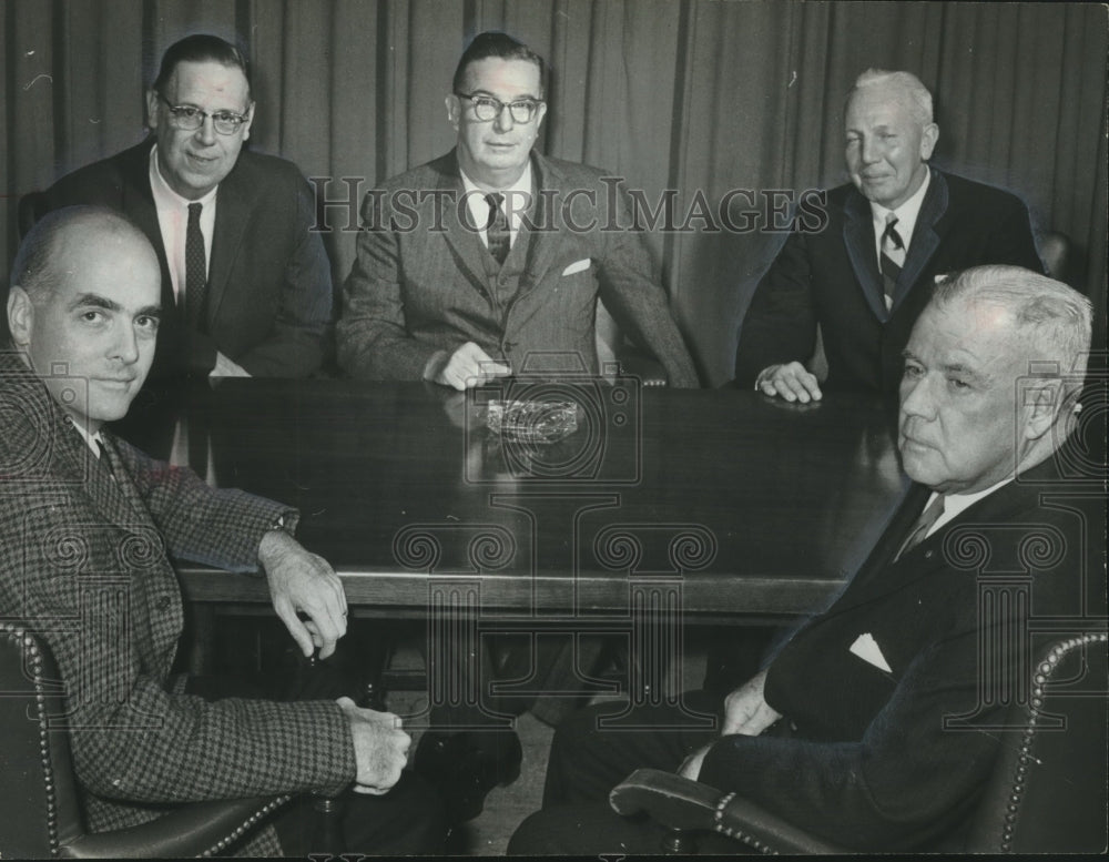 1962, William M. Spencer and Birmingham Chamber of Commerce Leaders - Historic Images