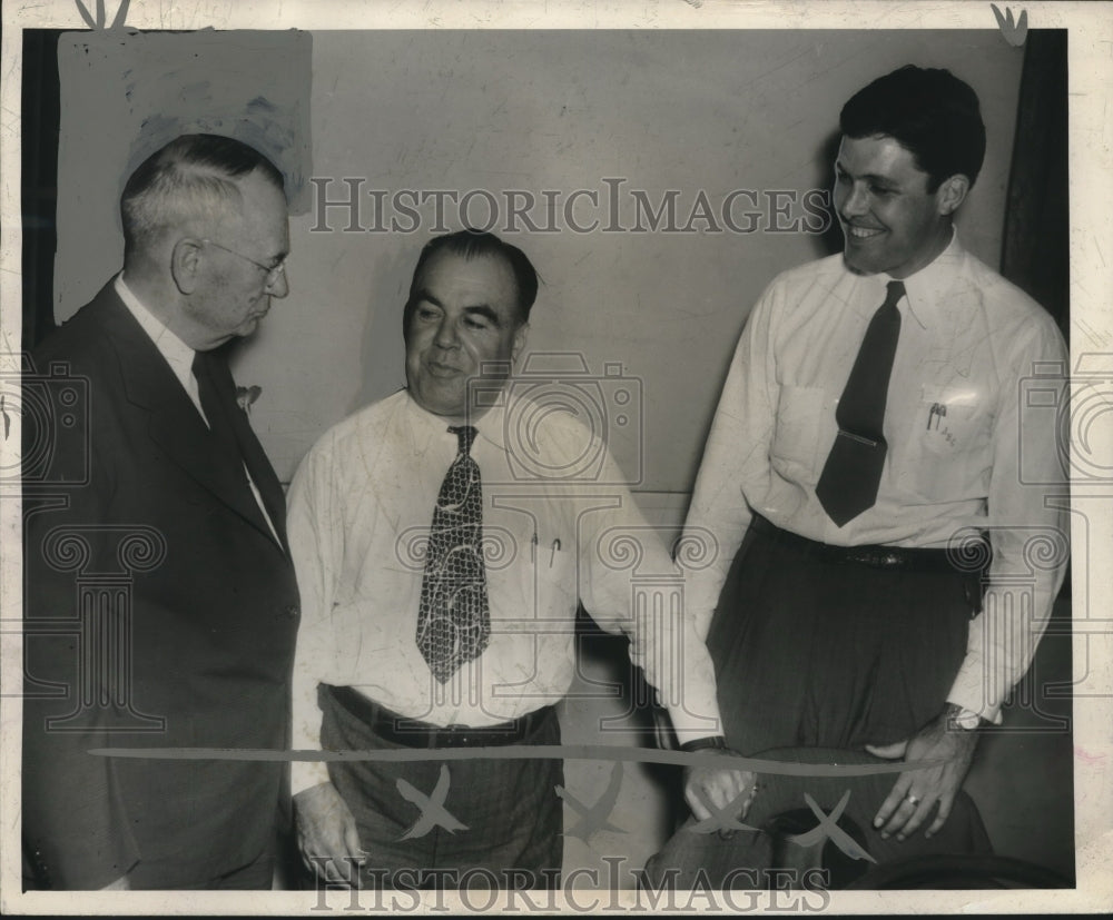 1946 Motor Vehicle Association of Alabama Meeting Attendees - Historic Images