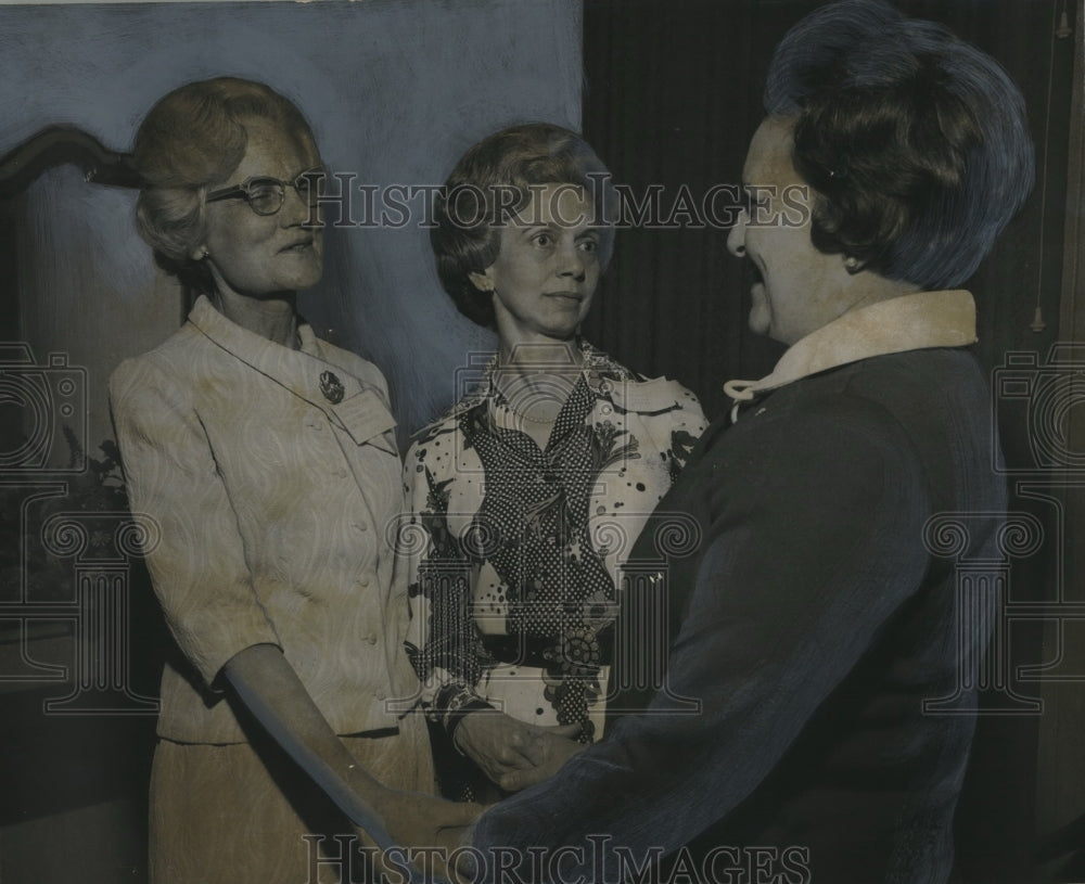 1972 Mrs. Mary George Waite & others, University of Montevallo, AL - Historic Images