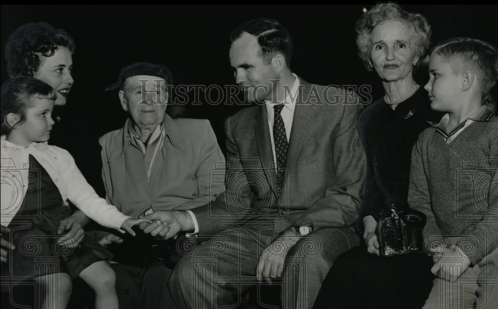 1958, Attorney General of Alabama John Patterson and Family - Historic Images