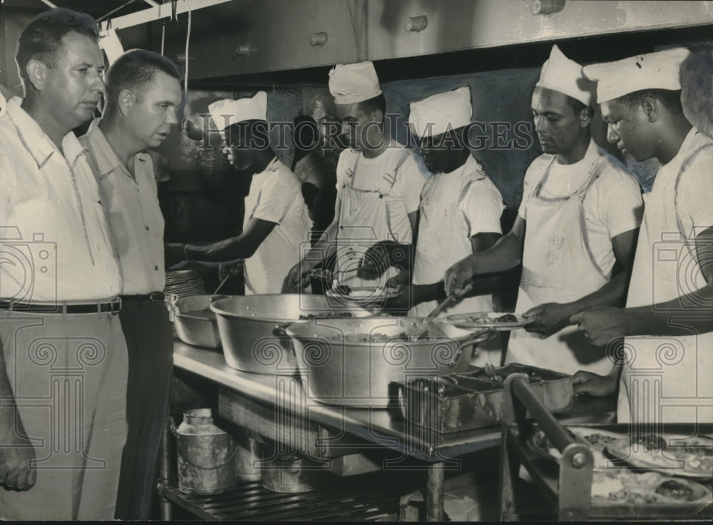 1954 Tom Pinson &amp; others serving food, Jefferson County Jail, AL - Historic Images