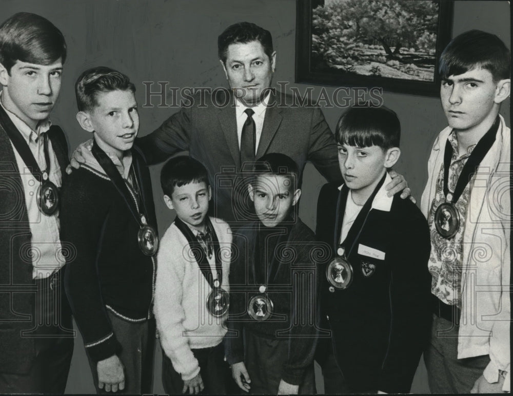 1967 Press Photo Birmingham, Alabama Winners of Punt-Pass-Kick Competition- Historic Images