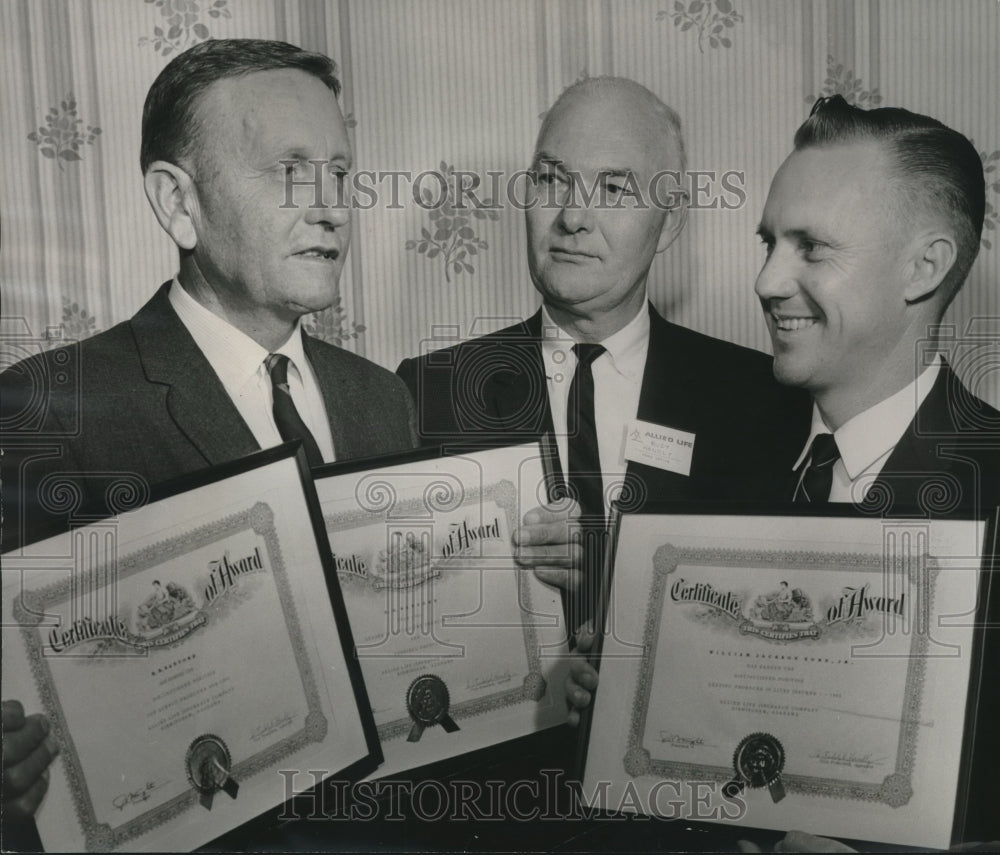 1966, B.B.Sanford &amp; others receiving award from Allied Life Insurance - Historic Images