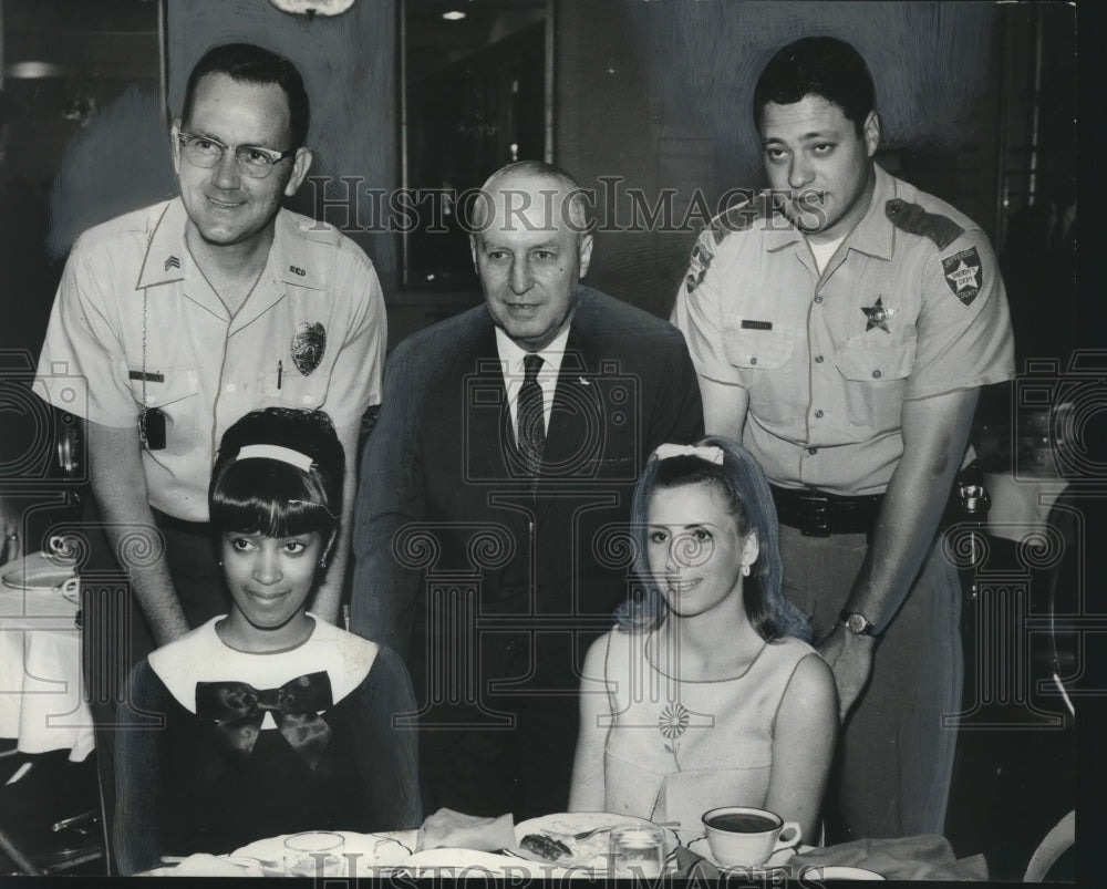 1968 Press Photo Birmingham Police &amp; Christmas Seal Princesses, Successful Drive- Historic Images