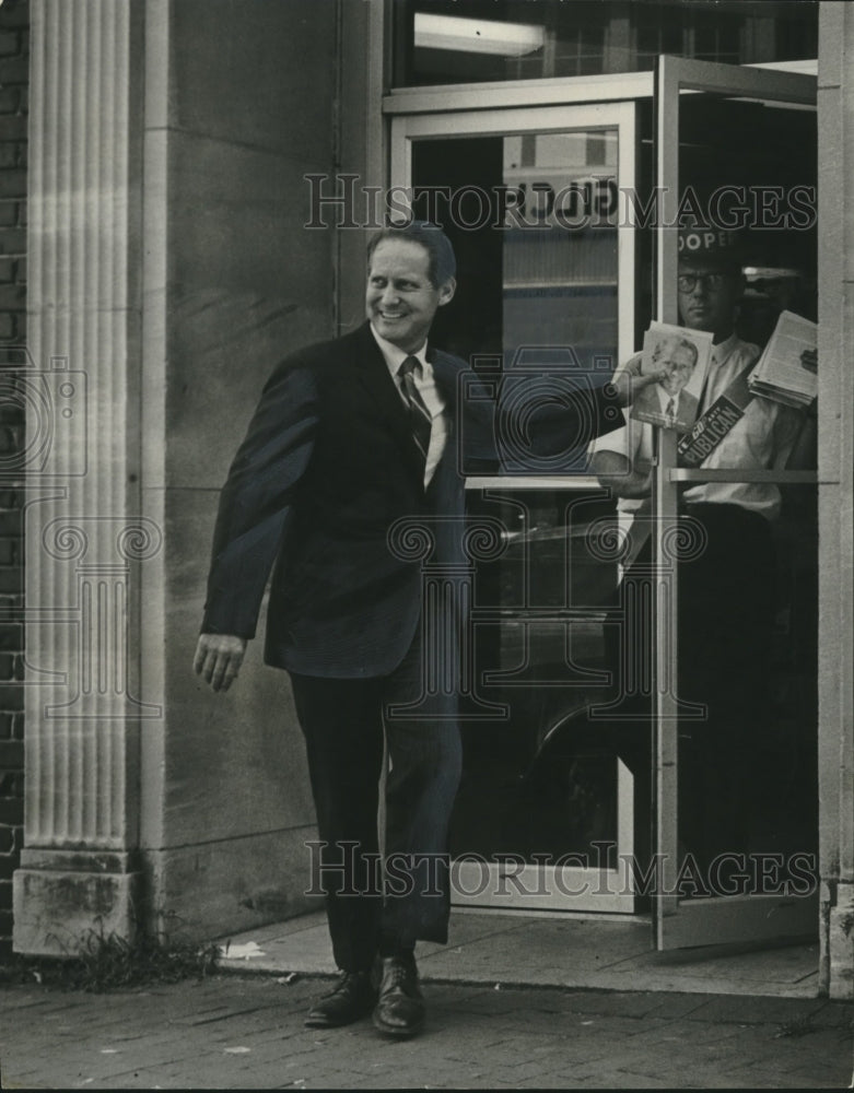 1968 Judge Perry Hooper, GOP Senate Candidate, Tours Shopping Center - Historic Images