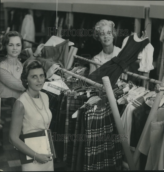 1964, Junior League Members Working at Nearly New Shop - abno10941 - Historic Images