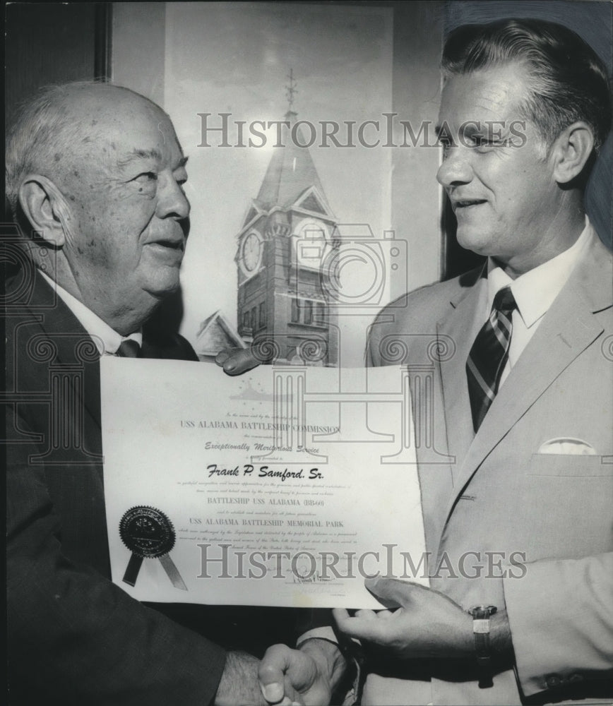 1969, Birmingham AL civic leader Frank Samford Jr. given award by man - Historic Images