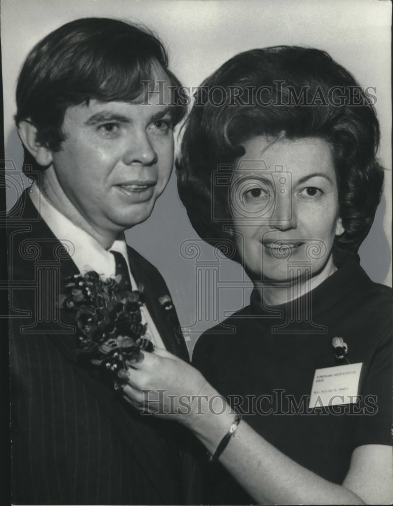 1973, Howard Walthall, Mrs. Wm. Rowell, club members, Birmingham, AL - Historic Images