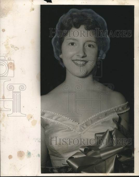 1955, Georgia Bibb Tweedy, Walker Alabama Maid of Cotton, portrait - Historic Images
