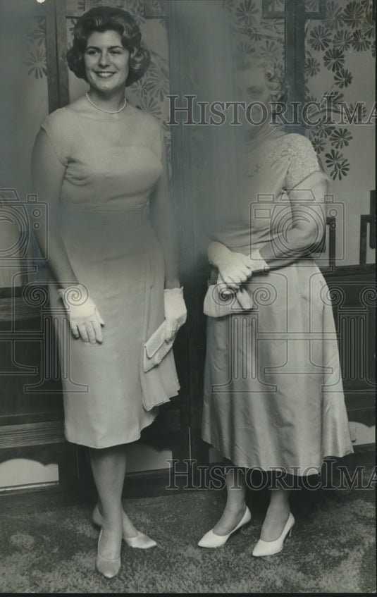 1963 Emily Dixon Taylor, Debutante, Presented by Grandmother - Historic Images