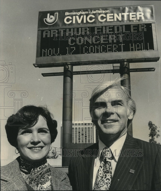 1977 Press Photo Birmingham Benefit Concert Leaders Mrs. James Traa & Creamer - Historic Images