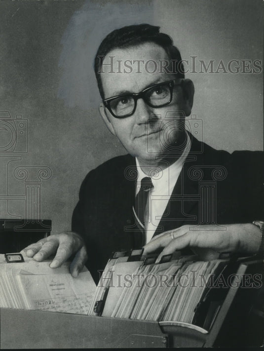 1969, Lieutenant Francis Sartain of Birmingham, Alabama Police - Historic Images