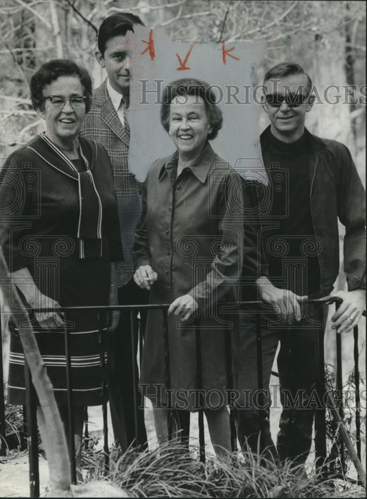 Mrs. Luke Thomas (Watts Hood) and three other people, outside - Historic Images