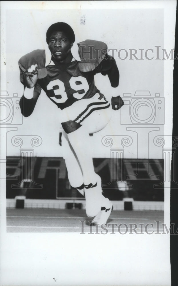 1980 Press Photo Alabama-Football player, E.J. Junior. - abns02319 - Historic Images