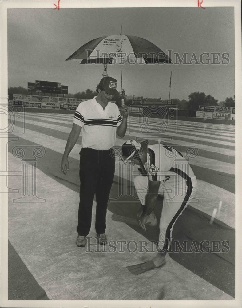 1985 Press Photo Birmingham Barons Baseball Managers Jerry Grote, Art Clarkson- Historic Images