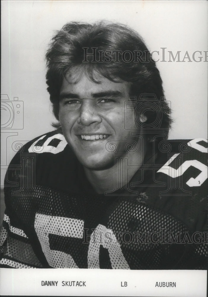 1980 Auburn University Football Defensive Linebacker Danny Skutack - Historic Images