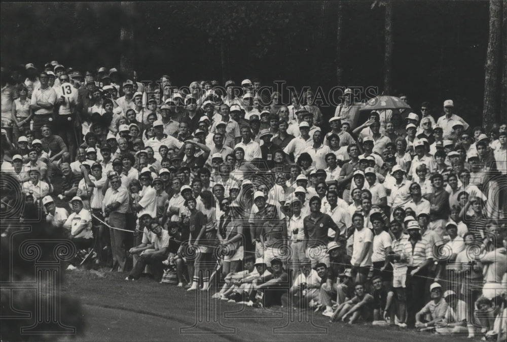 1984 Crowd During Shoal Creek's Professional Golfers Association - Historic Images