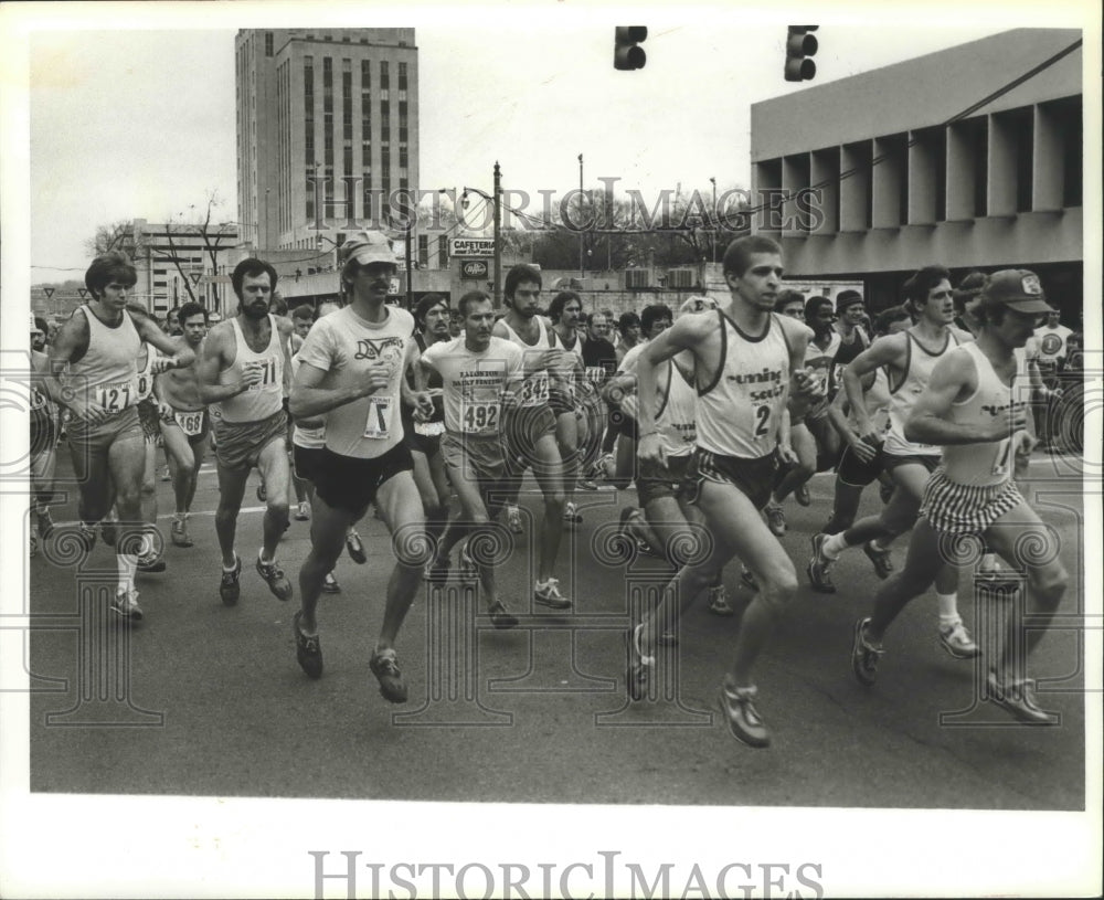 1978 Runners Compete in Magic City Marathon In Birmingham Alabama - Historic Images