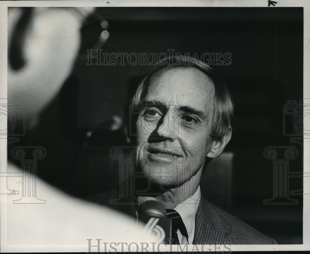 1991 Press Photo University of Alabama Football Coach Doctor Jim Hilver-Historic Images