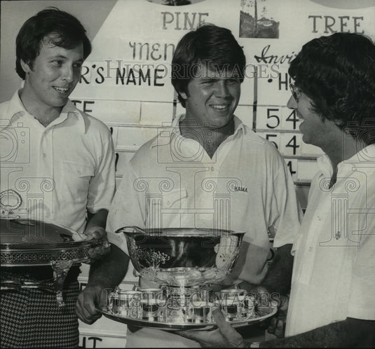 1975 Press Photo Pine Tree Champ Alan Pate with Others at Award Ceremony- Historic Images