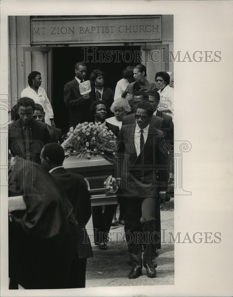 1987 Press Photo former basketball player Johnny High&#39;s funeral, Mt Zion Baptist - Historic Images