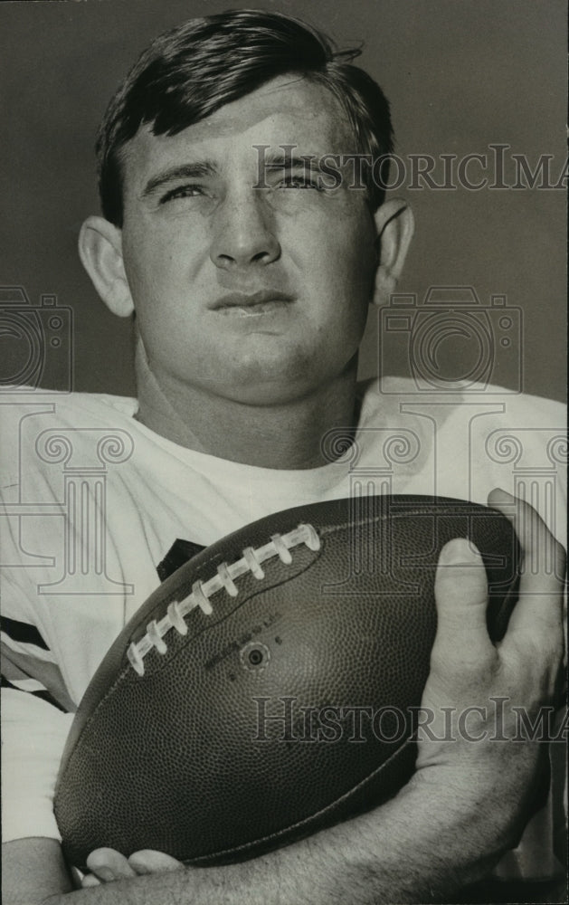 1966 Tom Bryan, Football Player, Fullback - Historic Images