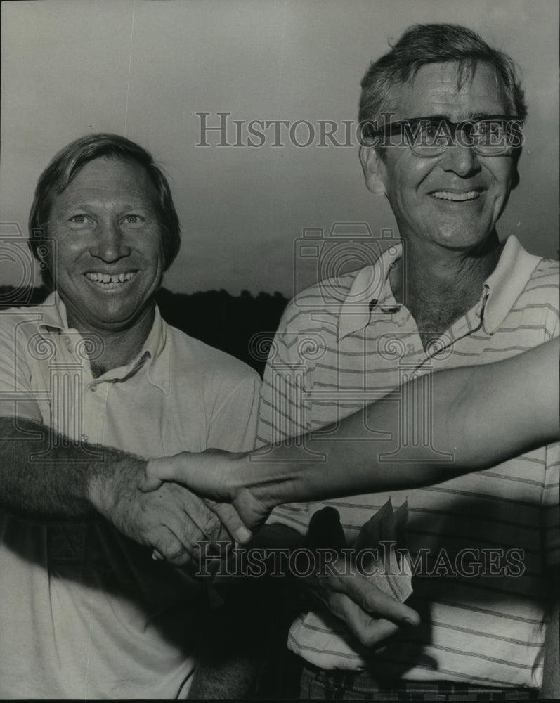 1975 Southern team golf champions, Linton Selman, Buddy DeBardeleben - Historic Images