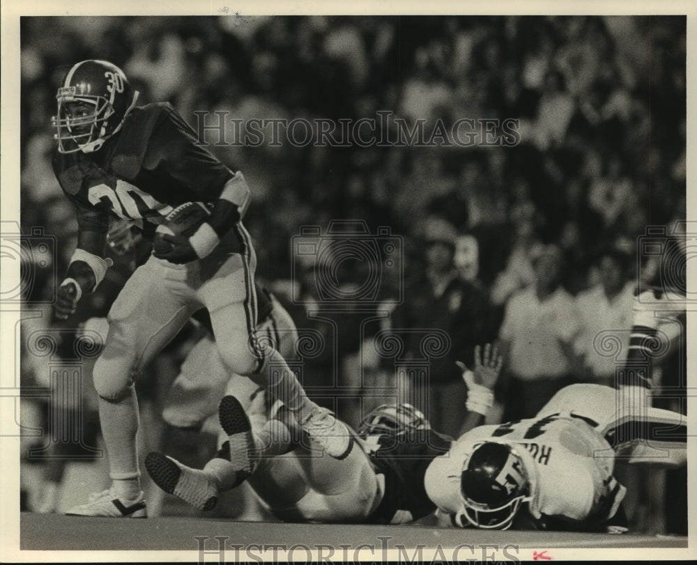 1985 Press Photo University of Alabama - Football Players in Game - abns07324- Historic Images